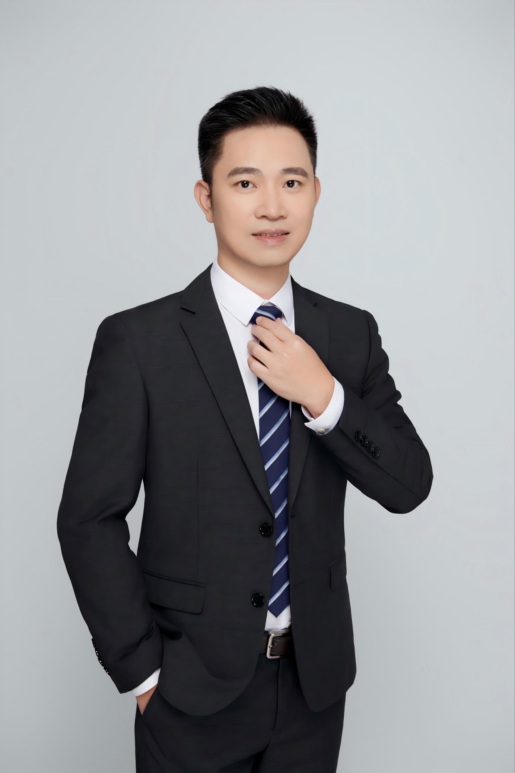 杨烁
